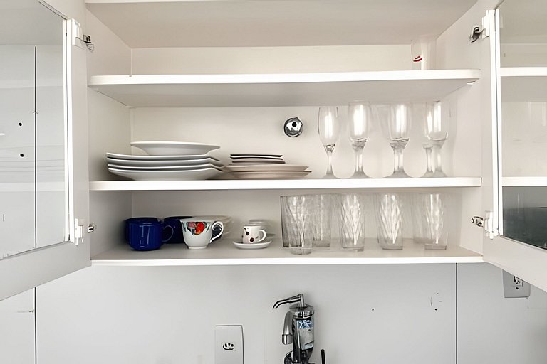 Conforto e ótima localização em Ondina!