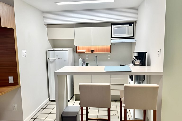 Piscina, Camareira, pertinho da Barra