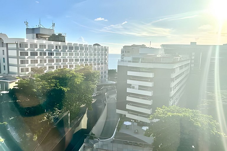 Piscina, Camareira, pertinho da Barra