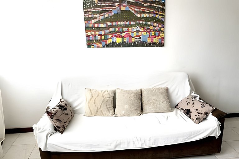 50 metros do Porto da Barra, conforto e comodidade