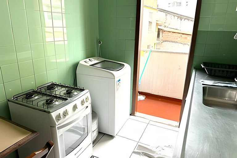 50 metros do Porto da Barra, conforto e comodidade