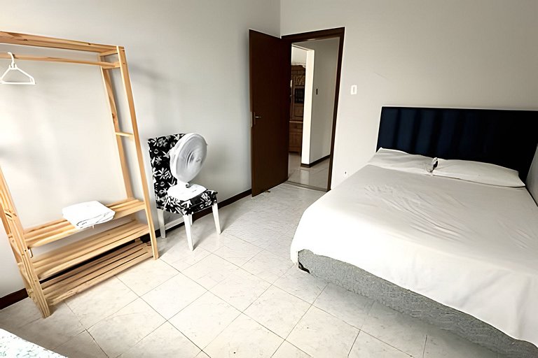 50 metros do Porto da Barra, conforto e comodidade