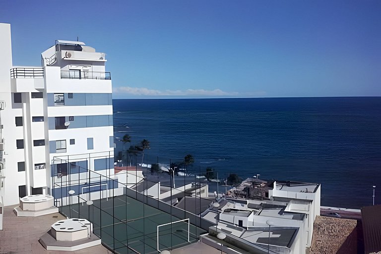Duplex - vista panorâmica  mar, piscina