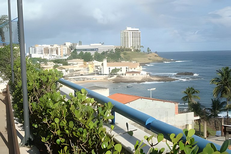 Duplex - vista panorâmica  mar, piscina