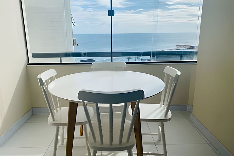 Duplex para 4 pessoas com vista mar