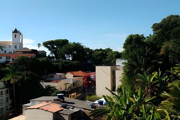 100m do Porto da Barra! Apto 1/4