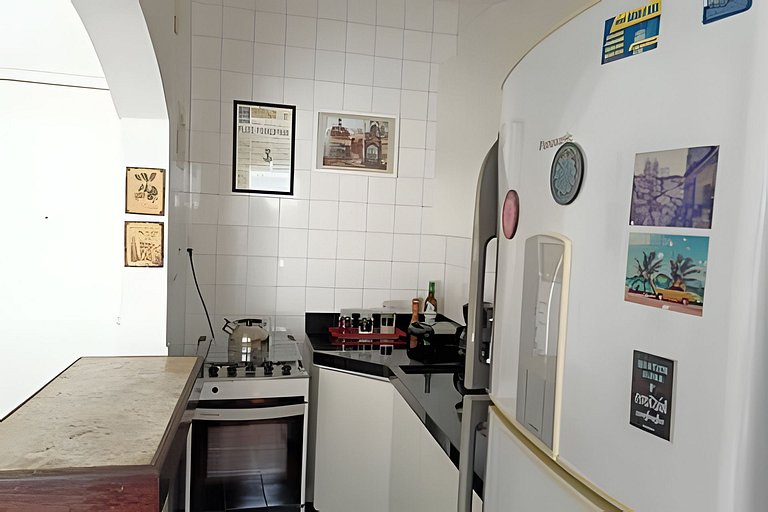 100m do Porto da Barra! Apto 1/4