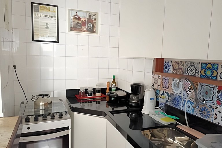 100m do Porto da Barra! Apto 1/4