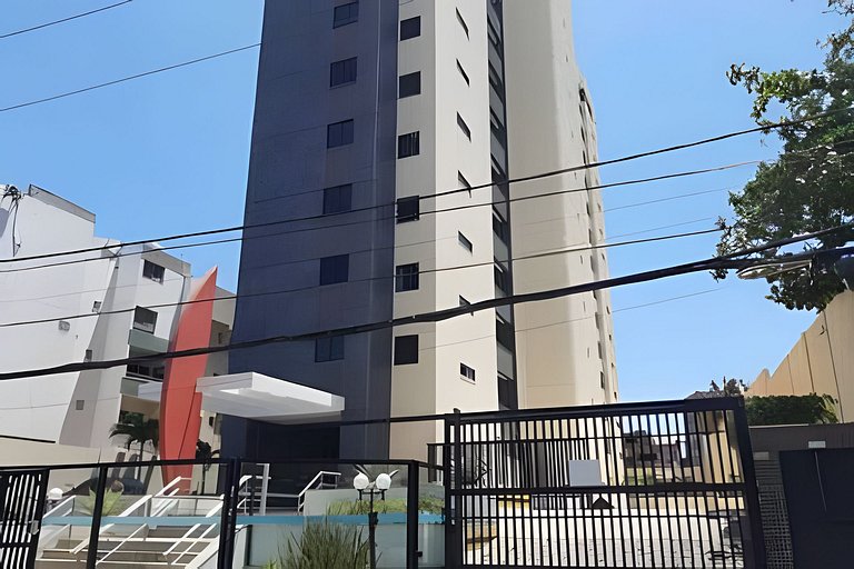 Apartamento com vista mar incrível e piscina