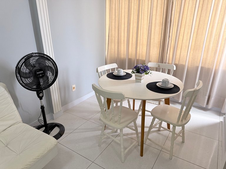 Duplex para 4 pessoas com vista mar