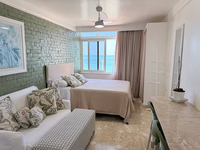 Vista mar deslumbrante, próximo do farol da Barra