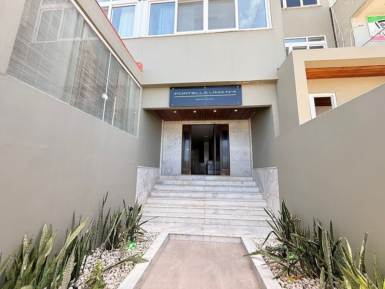 Vista mar deslumbrante, próximo do farol da Barra