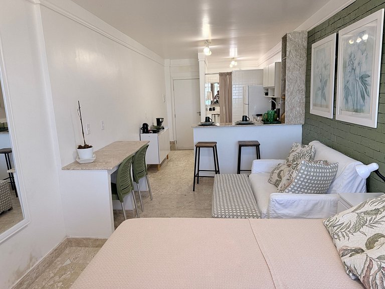 Vista mar deslumbrante, próximo do farol da Barra