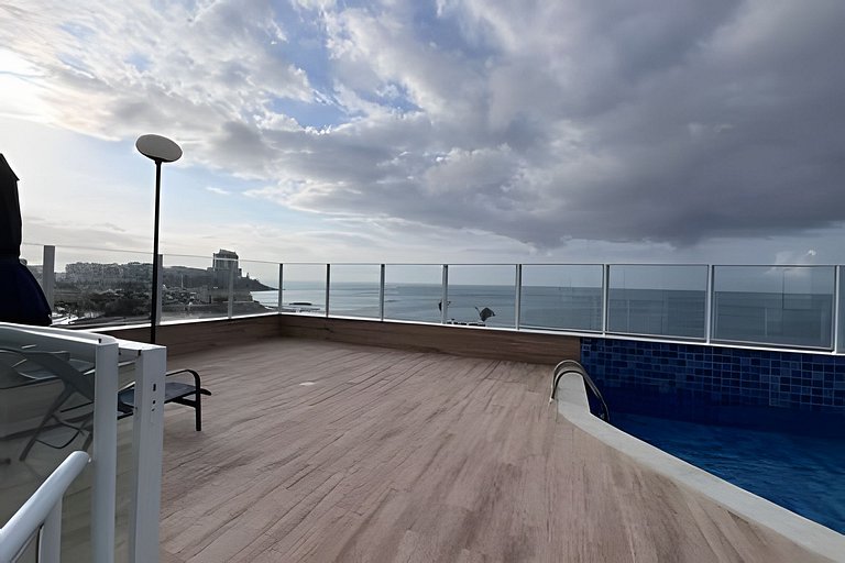 Rio Vermelho: Conforto, Piscina e a 200m da Praia!