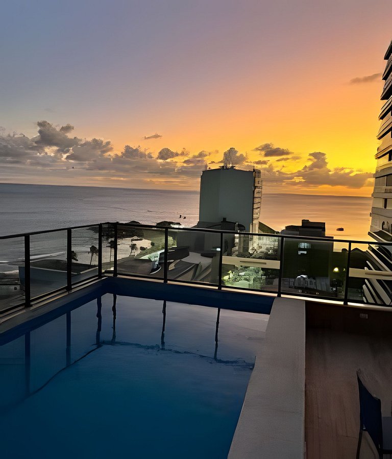 Vista para o mar e conforto na Barra
