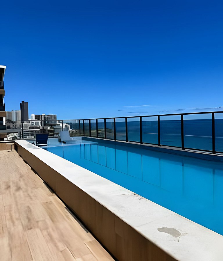 Vista para o mar e conforto na Barra