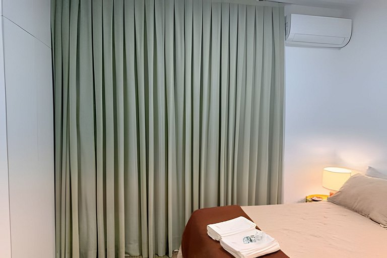 Apartamento com decoração sofisticada no Rio Vermelho