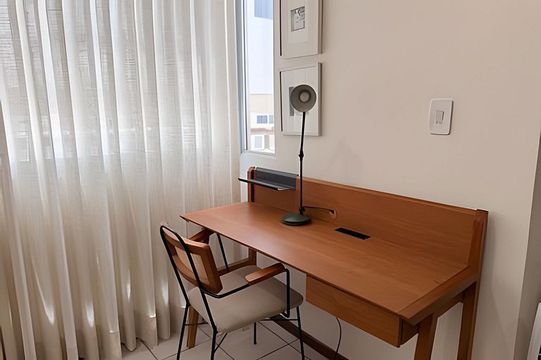 Apartamento com decoração sofisticada no Rio Vermelho