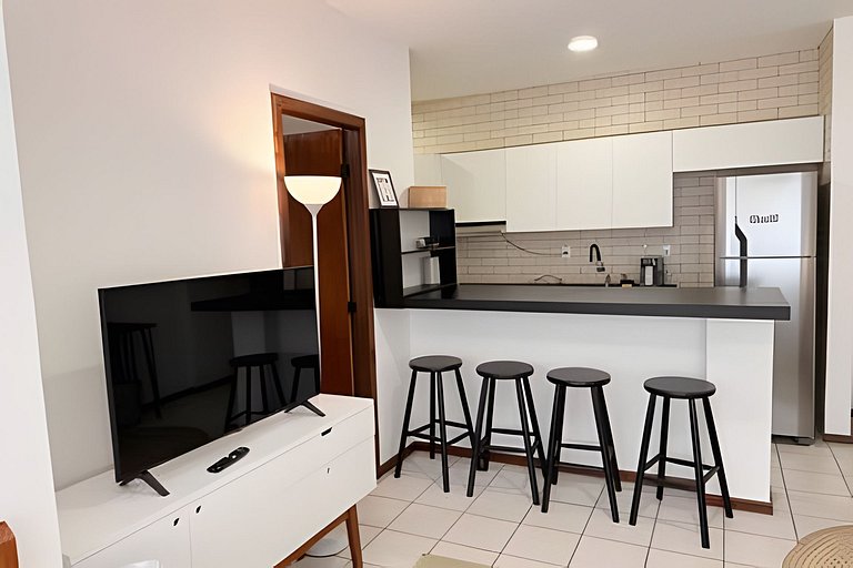 Apartamento com decoração sofisticada no Rio Vermelho