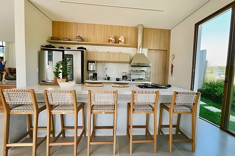 Casa Incrível 5 suítes no Cond. Praia Bella