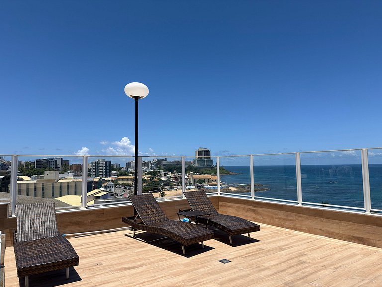 Rio Vermelho: Conforto, Piscina e a 200m da Praia!
