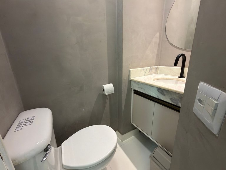 Rio Vermelho: Conforto, Piscina e a 200m da Praia!