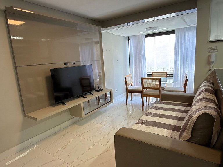 Rio Vermelho: Conforto, Piscina e a 200m da Praia!